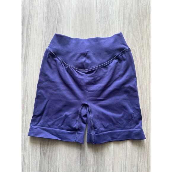 Gymshark Sweat Seamless Shorts Galaxy Purple size XS - Picture 2 of 3